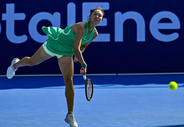 郑钦文领衔中国军团硬地突破 袁悦成金花最大惊喜